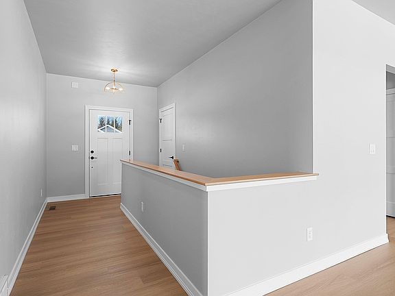 4th image of 4450 Nature Rdg