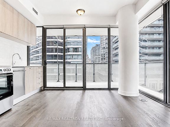 4th image of 57 Saint Joseph St #1008