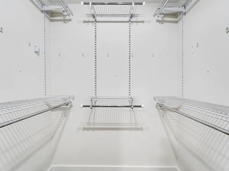 walk-in closet