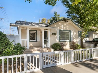 2217 24th St, Sacramento, CA, 95818