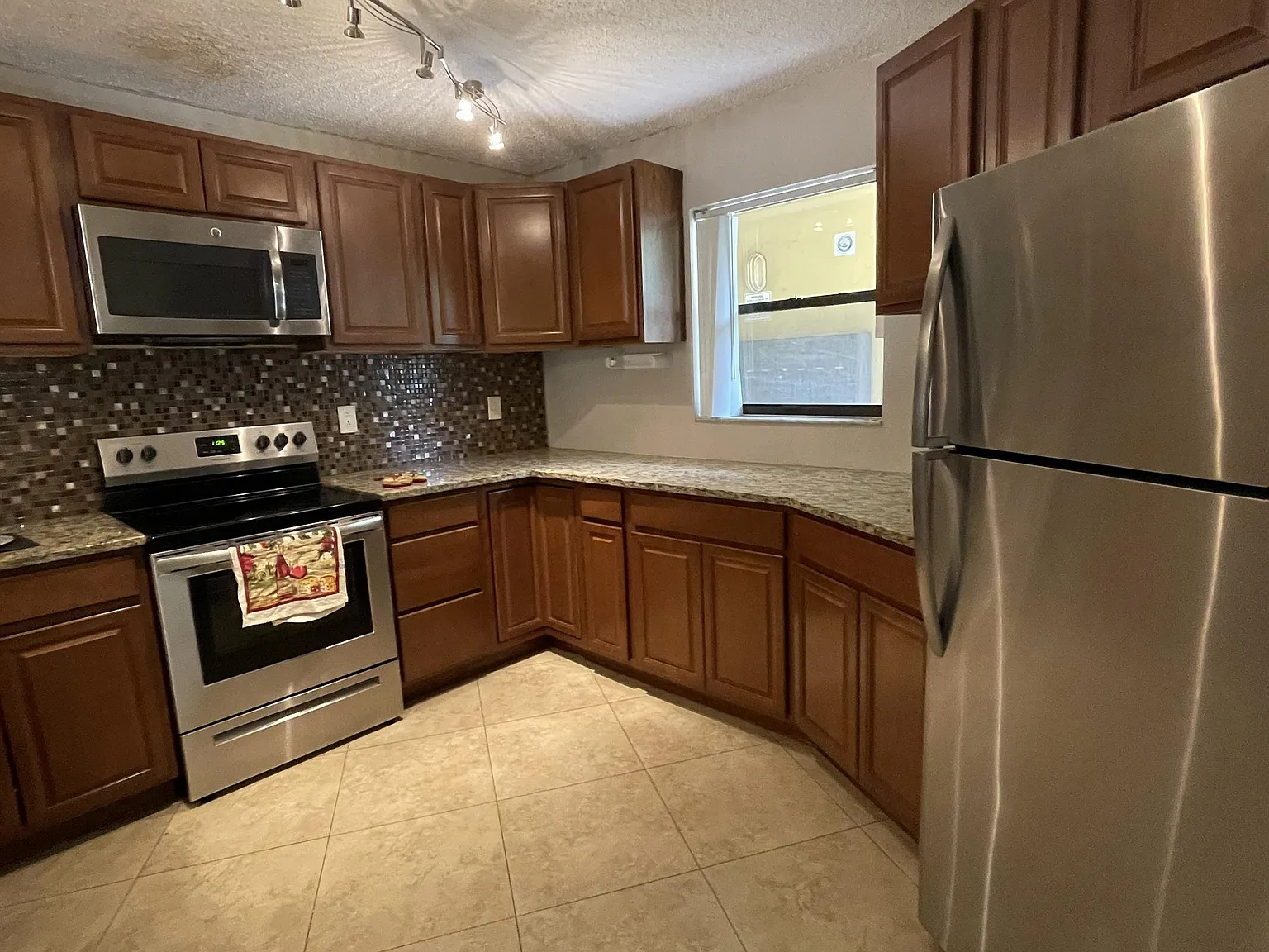 The Island Club 9044 Nw 28th Dr #3-106 (Gusbonanza Llc) - 682 — Photo 4