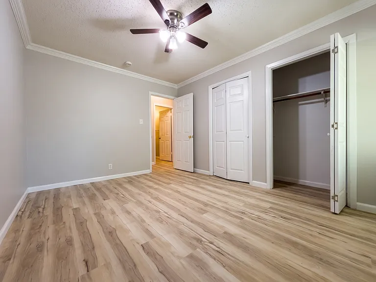 3500 Monument Dr — Photo 5