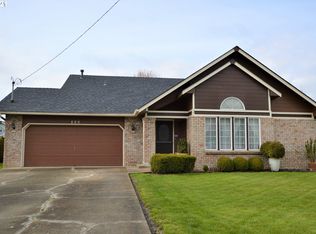 889 W 5th St, Halsey, OR 97348