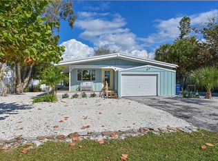 216 Gladiolus St, Anna Maria, FL 34216