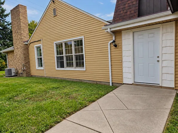 1724 S Custer Rd APT 3, Monroe, MI 48161
