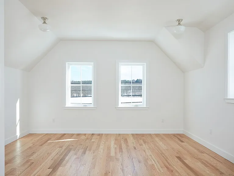 986 Prospect Ave — Photo 34