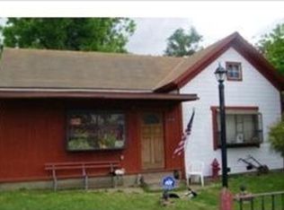 2016 7th St, Riverside, CA 92507