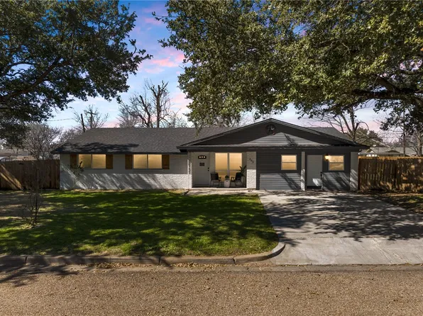 205 Randy Dr, Woodway, TX 76712