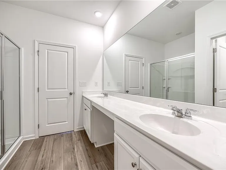 49 Kestrel Dr — Photo 16