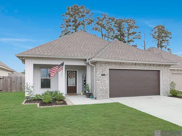 9715 Magical Ln, Denham Springs, LA 70726
