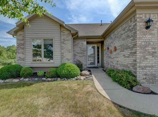 1516 Coventry Ct, Auburn, IN 46706
