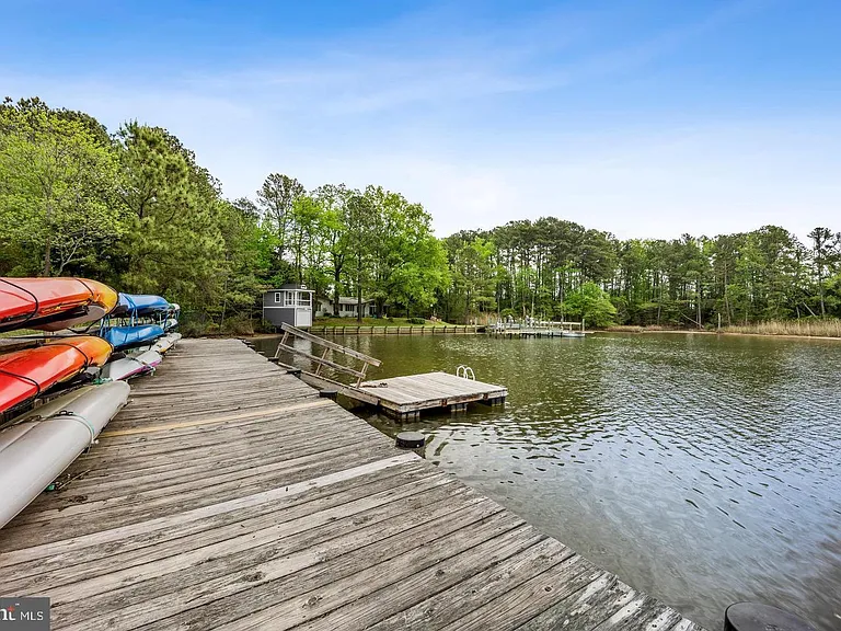 634 Oyster Bay Pl — Photo 40
