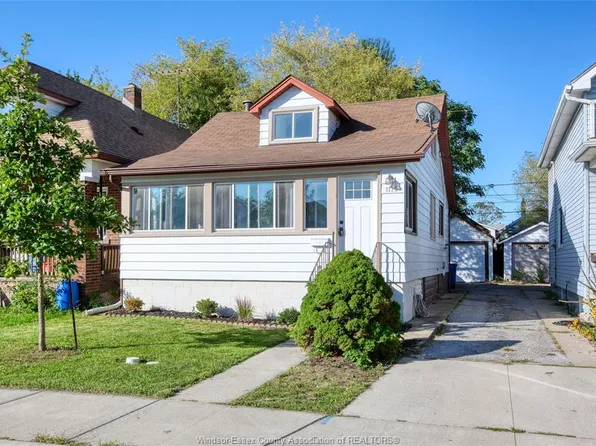 1779 Cadillac St, Windsor, ON N8Y 2V7
