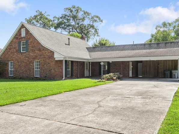205 E Buffwood Dr, Baker, LA 70714