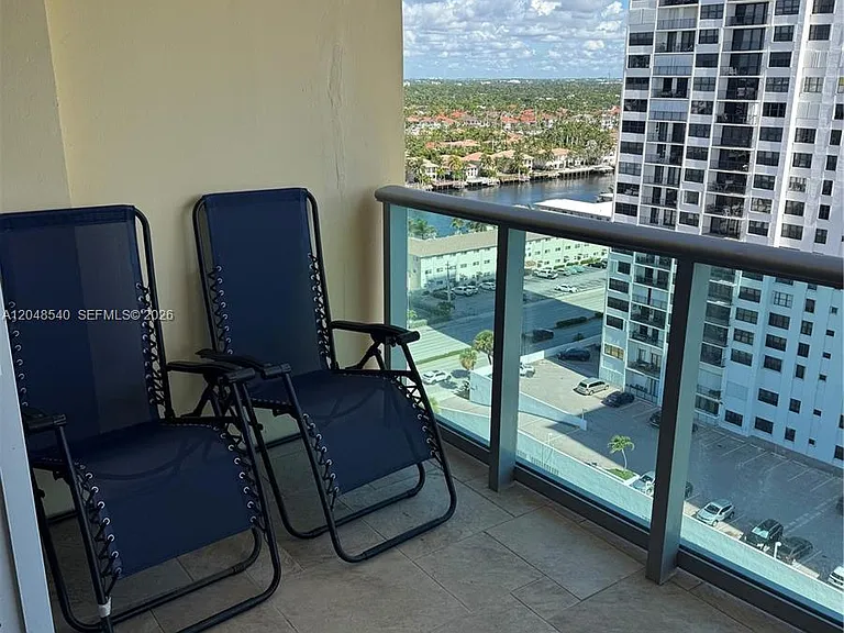 2501 S Ocean Dr #Penthouse 05 — Photo 31