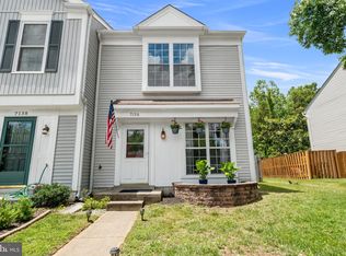 7136 Strawn Ct, Alexandria, VA 22306