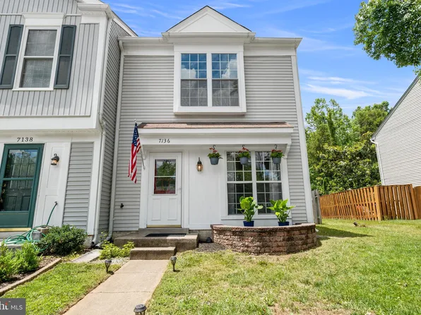 7136 Strawn Ct, Alexandria, VA 22306