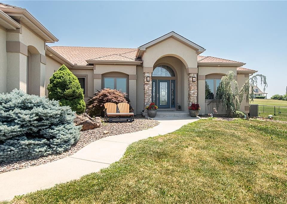 1973 N 1200th Rd, Eudora, KS 66025 Zillow