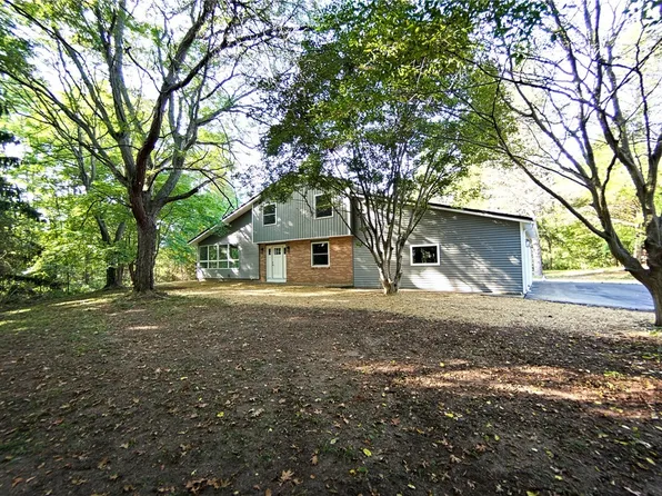 2670 Rush Mendon Rd, Honeoye Falls, NY 14472