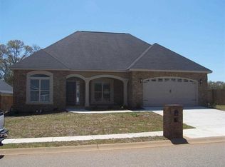 103 Weston Dr, Kathleen, GA 31047