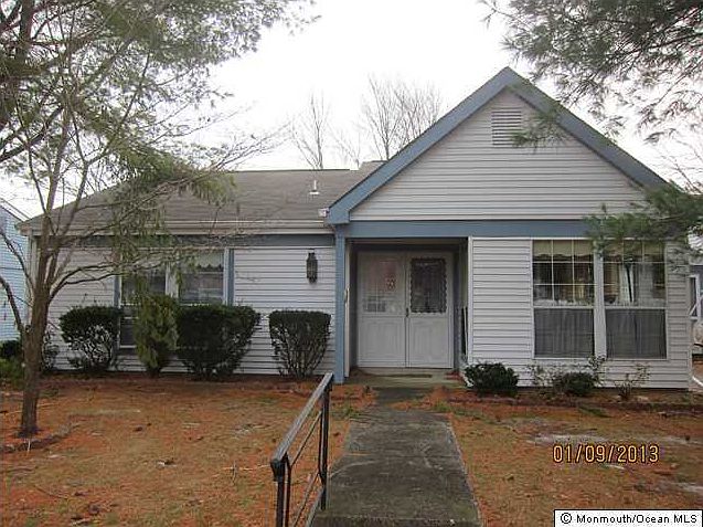 1st image of 863 Liverpool Circle #A
