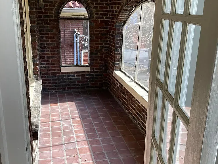 1132 Virginia Ave NE #11 — Photo 6