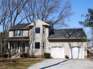 8865 Lake Shore Blvd, Mentor, OH 44060