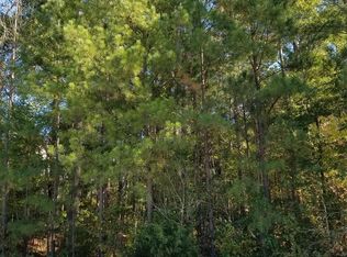 202 Saint Augustine Dr, Greenwood, SC 29649