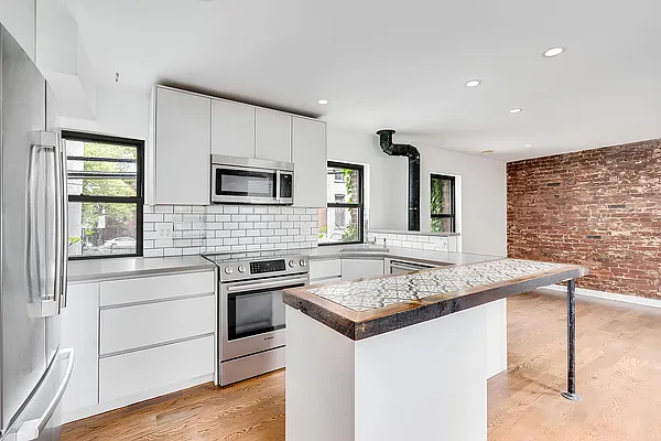 Rented by Corcoran | media 6
