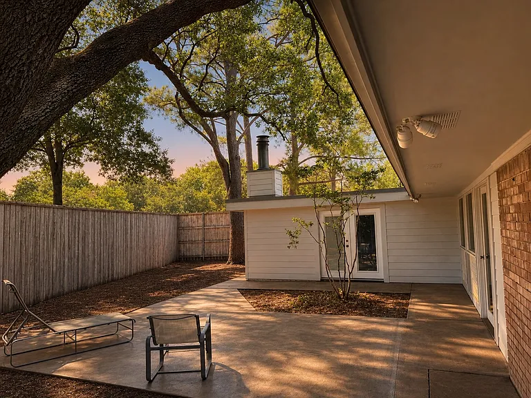 3401 Hanover Ln — Photo 22