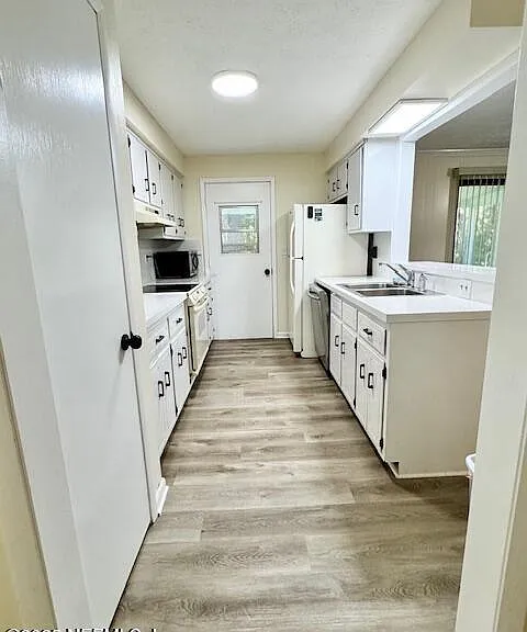 3475 Baker Rd — Photo 16