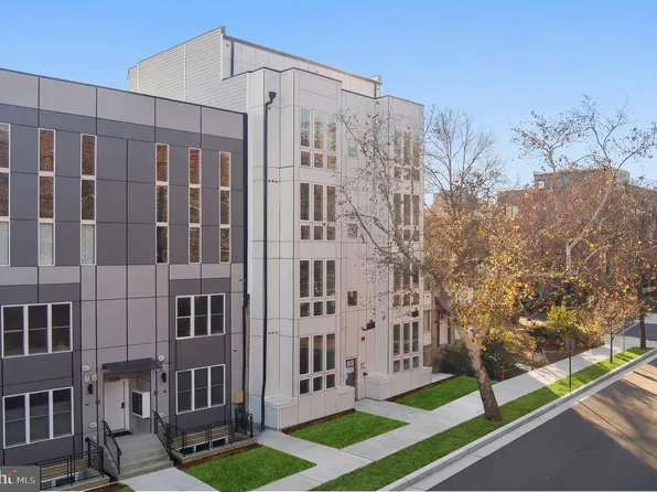 2105 M St NE #10, Washington, DC 20002