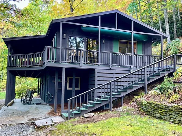 430 Bright Mountain Road, Cullowhee, NC 28723