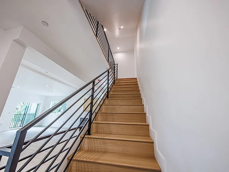 5187 W. 21st St. — Photo 43