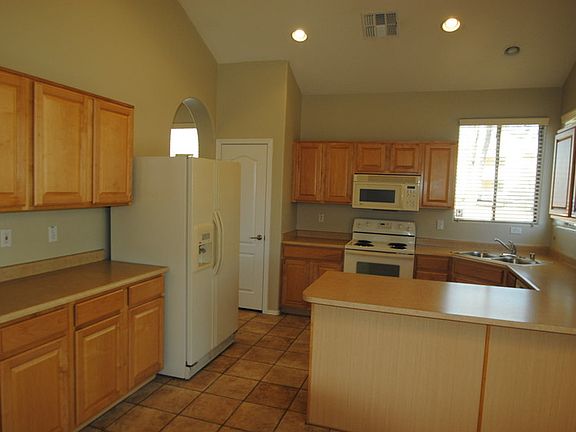 4th image of 6764 W Citrus Way