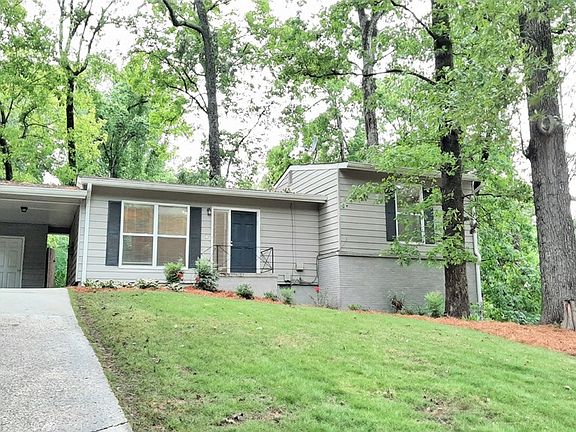3rd image of 4940 Crowe Dr SE