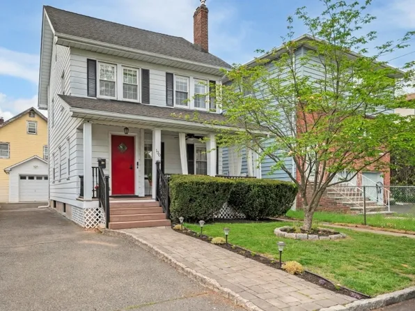 130 Parkway West, Bloomfield Twp., NJ 07003