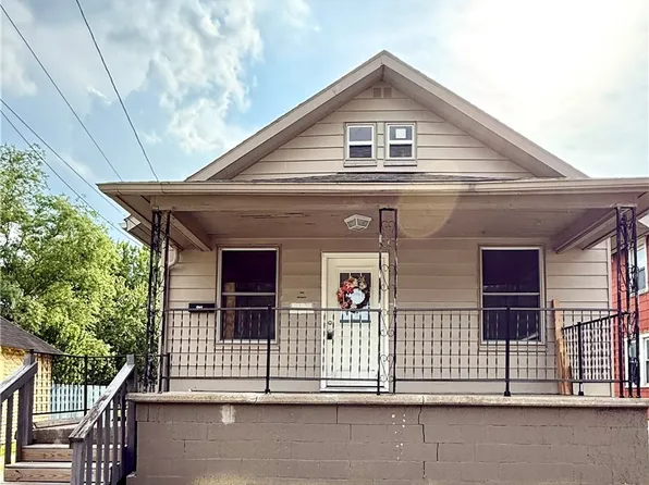 1 Hickory Ave, Moundsville, WV 26041