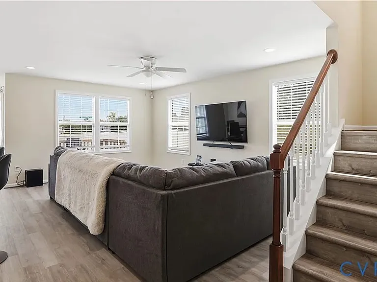 3901 Lighthouse Ln — Photo 5