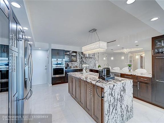 4th image of 4100 Galt Ocean Dr APT 610