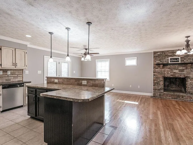 941 Belvedere Dr — Photo 15