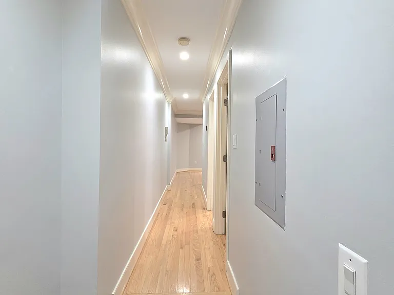 1620 Corcoran St NW #B — Photo 3