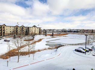 304 N Mackenzie Way SW #7303, Airdrie, AB T4B 3H6
