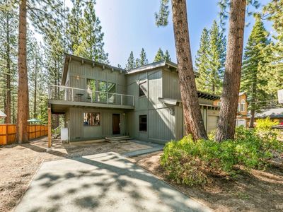 1318 Pine Valley Rd, South Lake Tahoe, CA, 96150