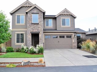 61117 Manhae Loop, Bend, OR 97702