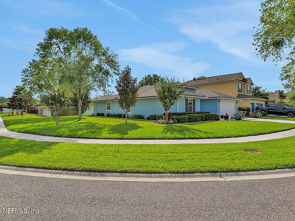4th image of 4620 PINE LAKE Drive