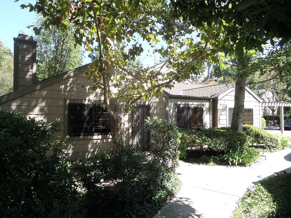 1st image of 1629 Shady Brook Dr #165