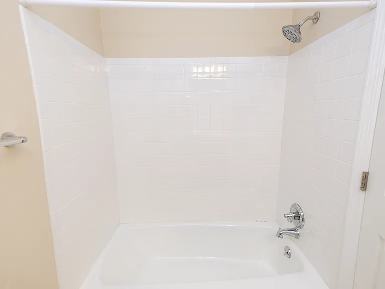 Parkview Court — Photo 26