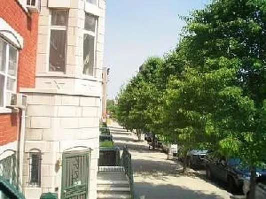 Rented by Douglas Elliman | media 21