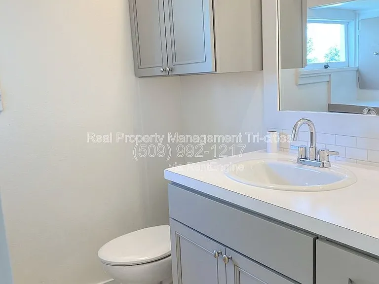717 S Union St — Photo 7
